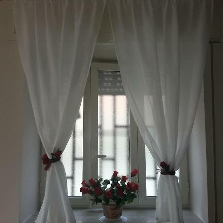 הוילה פוזולי Casa Rosy.S מראה חיצוני תמונה